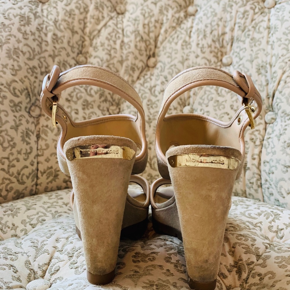 Michael Kors Tan Wedge Sandals - Picture 2 of 6